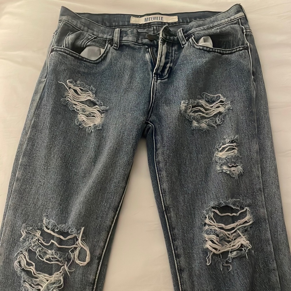Brandy Melville ripped distressed jeans 26